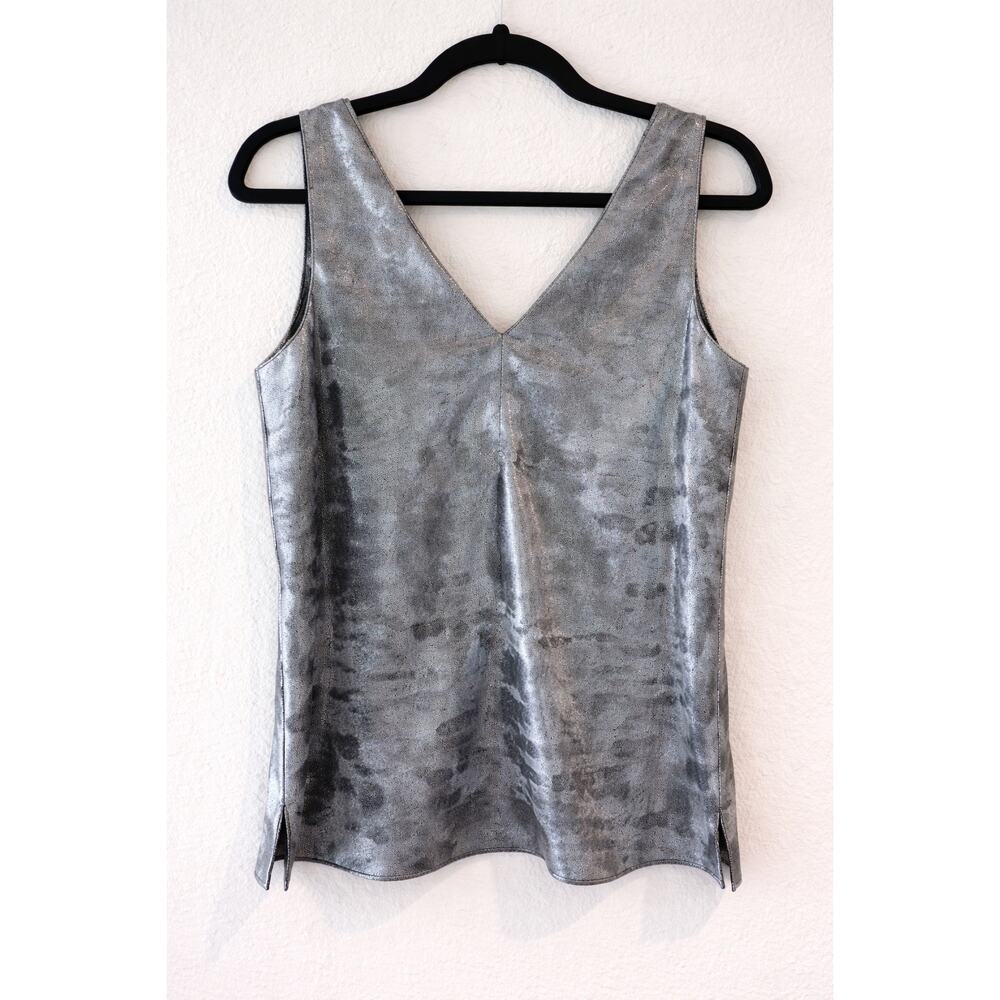 Brochu Walker Oda Tank Top Womens Medium Galaxy Silver V-Neck Party Blouse